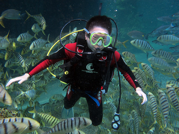 什么叫水肺潛水？